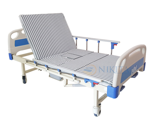 giường y tế 3 tay quay có bô vệ sinh Nikita NKT-DCN03 giường y tế 3 tay quay có bô vệ sinh Nikita NKT-DCN03